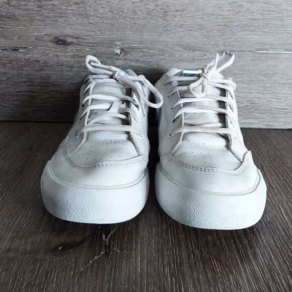 Vintage Nike Sneakers White & Blue Size 5.5Y - Picture 2 of 9